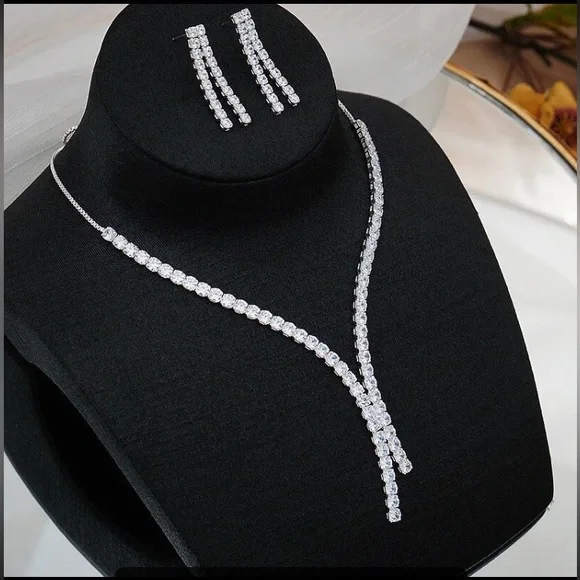 🌟 Set Elegant Rhinestones Necklace Earrings - Picture 1 of 4
